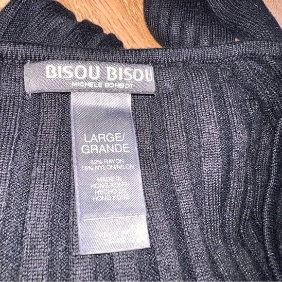 Bisou Bisou Michele Bohbot Black Ribbed Sweater
• Size large - Picture 3 of 3